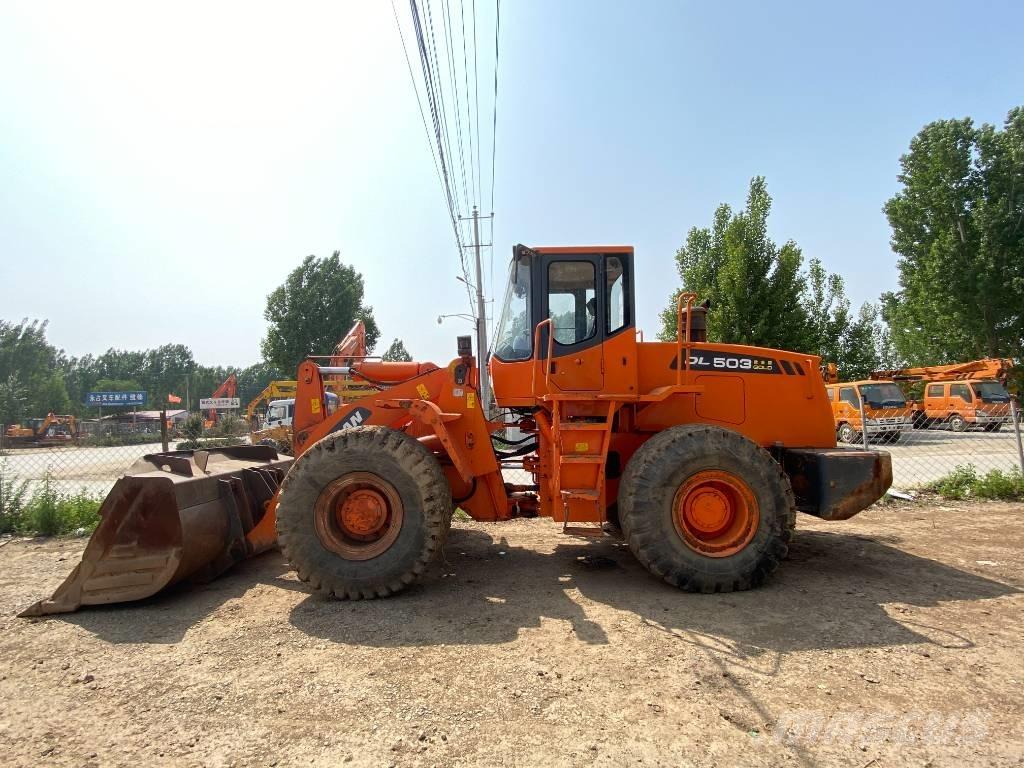 Doosan DL503 Gumikerekes homlokrakodók