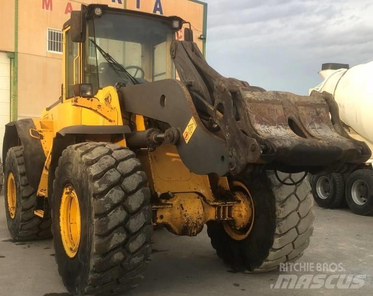 Volvo L 110 E Gumikerekes homlokrakodók