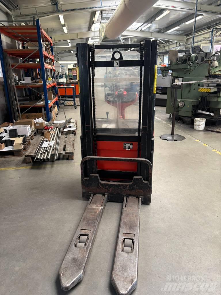 Linde L16 Gyalogkíséretű targonca