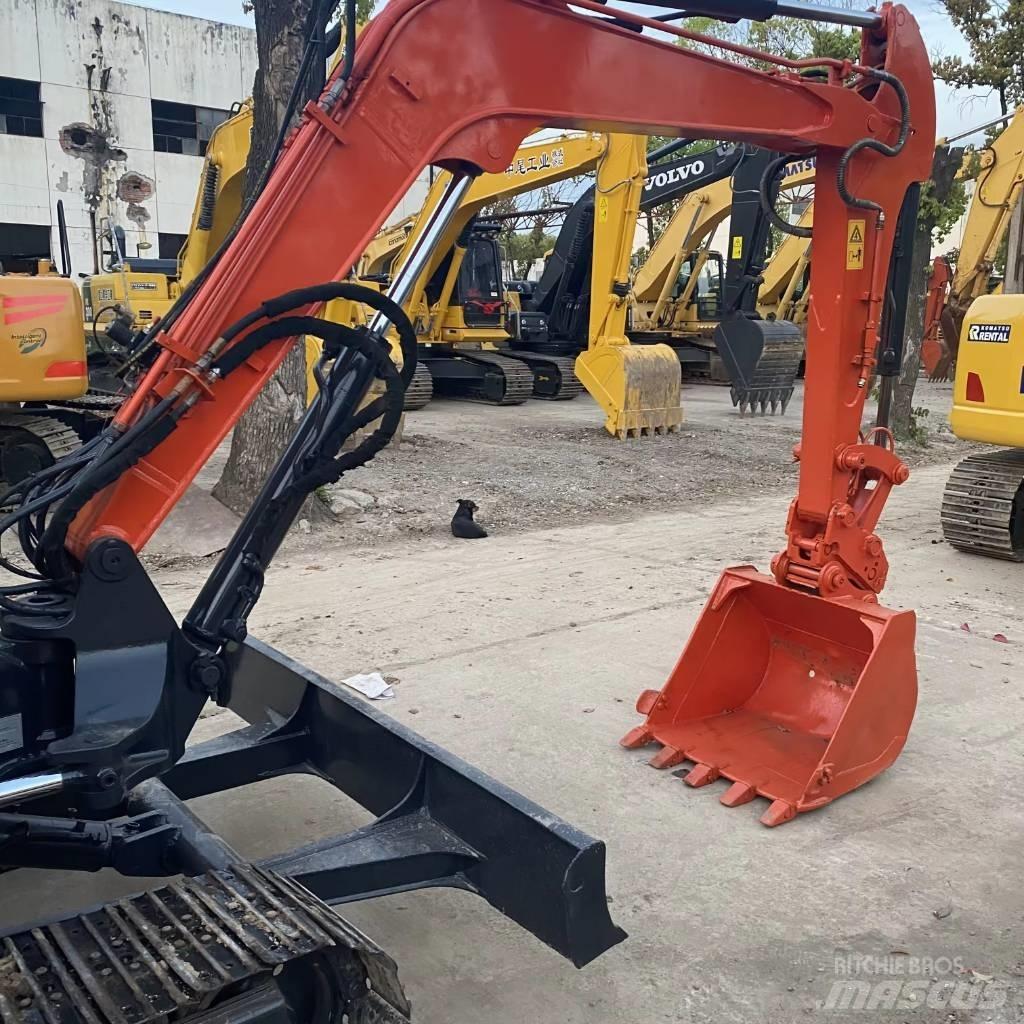 Hitachi ZX 50 U Mini kotrók < 7t