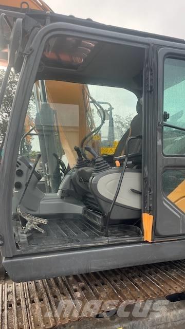 CASE CX 130 D Lánctalpas kotrók