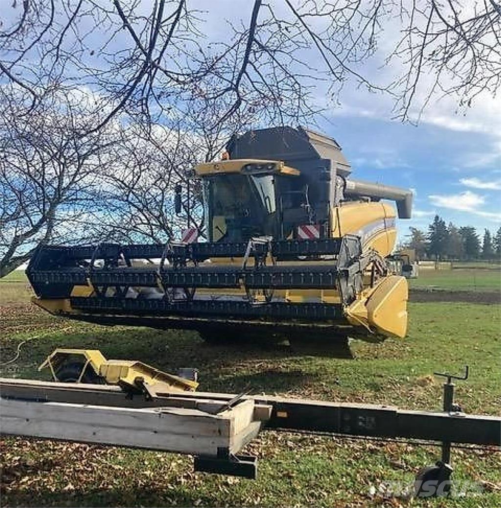 New Holland CX5090 Kombájnok