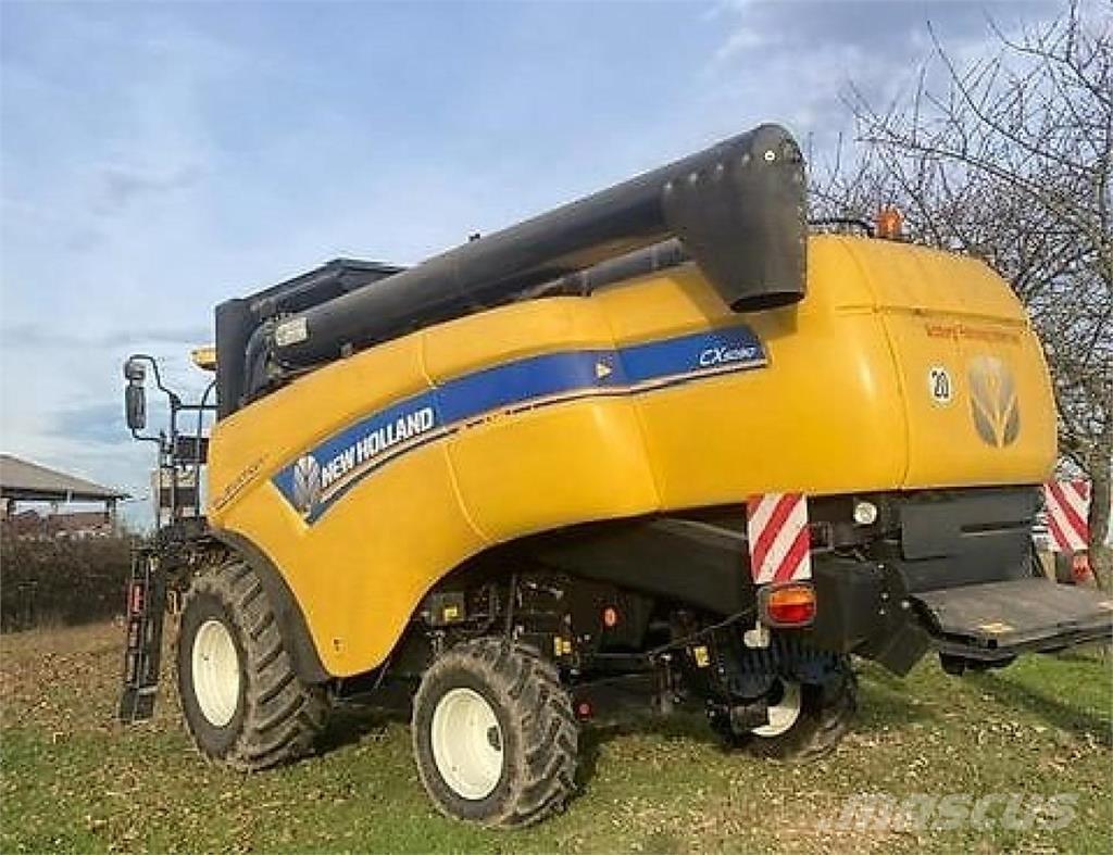New Holland CX5090 Kombájnok