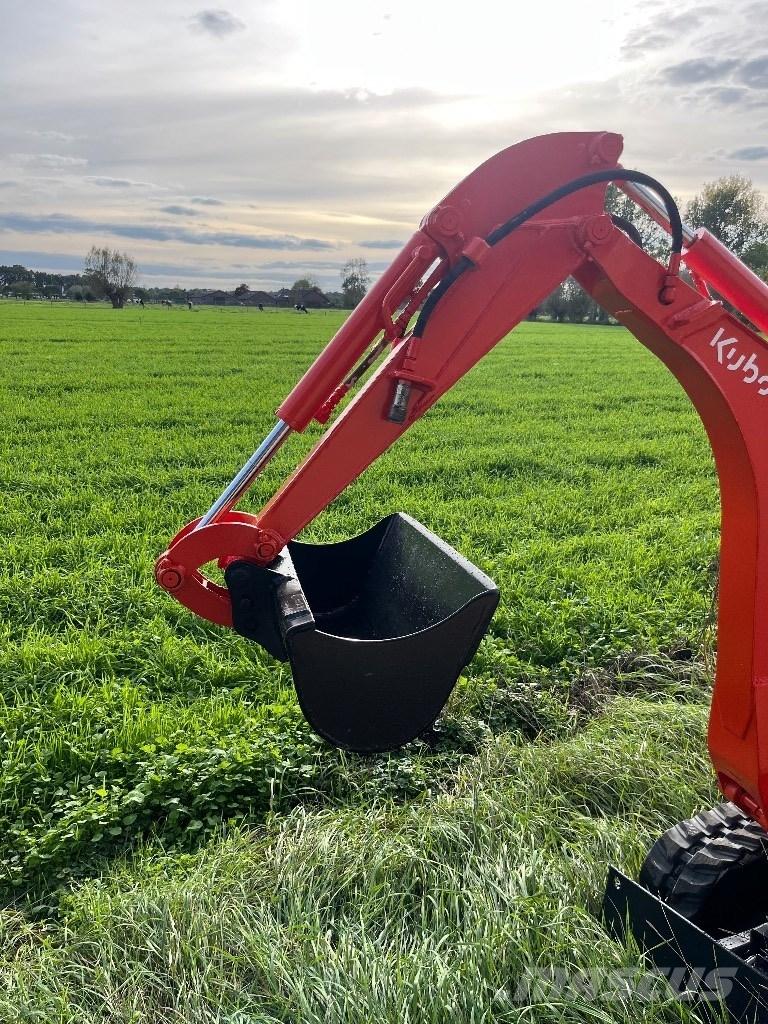 Kubota K 008-3 Mini kotrók < 7t