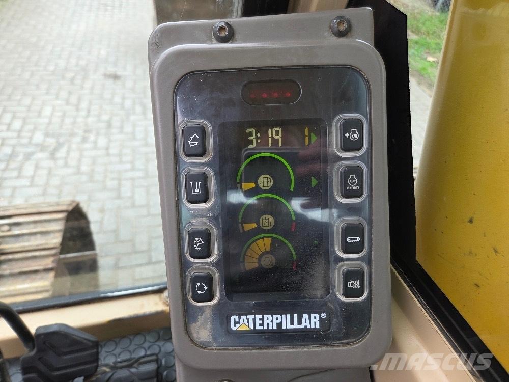 CAT 320BL Lánctalpas kotrók