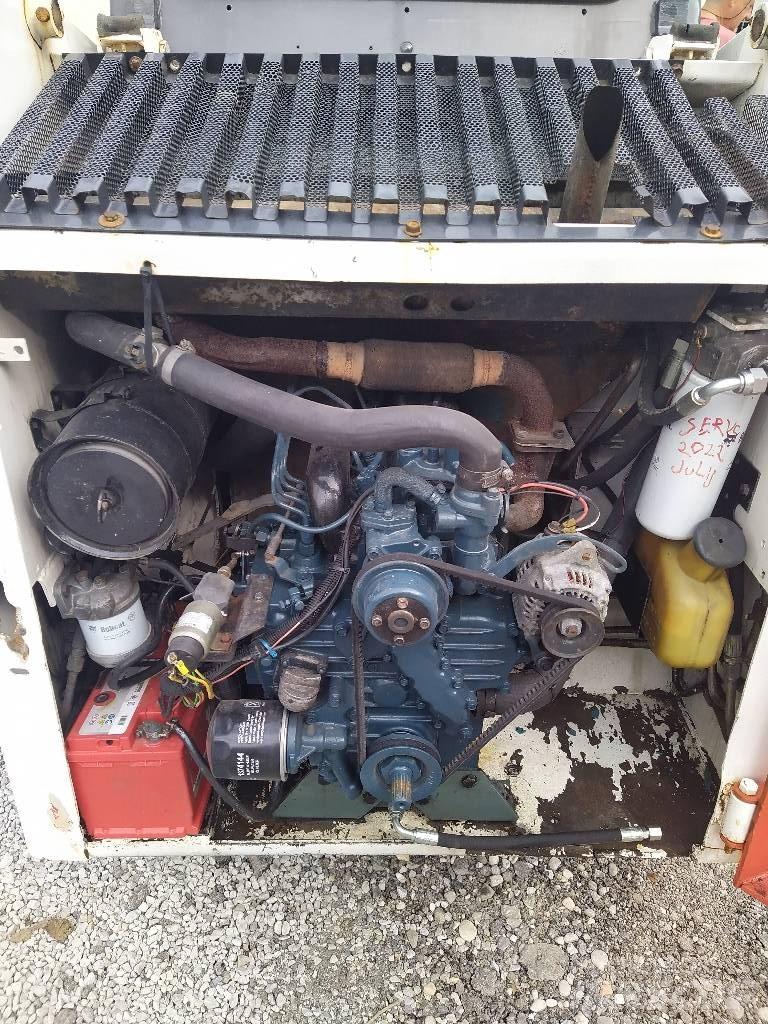 Bobcat 743 B Kompaktrakodók