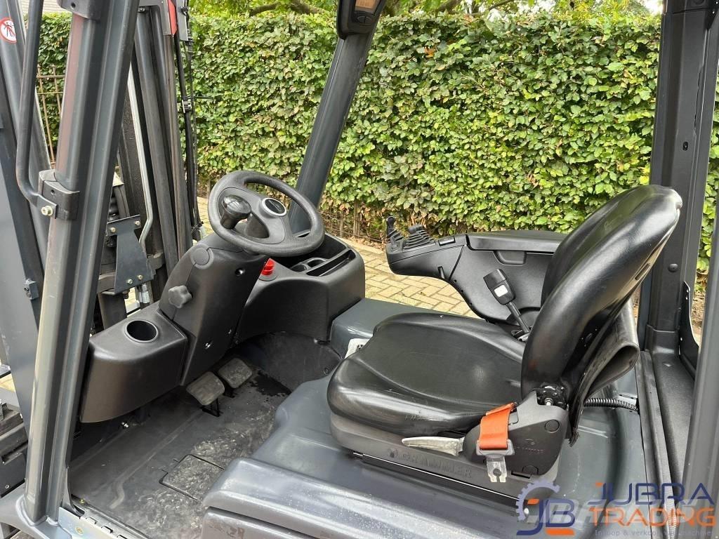 Linde E14-02 Elektromos targoncák