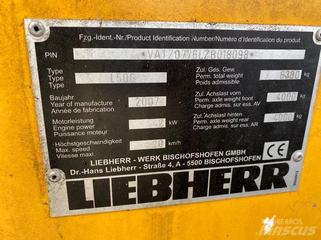 Liebherr 506 Stereo Gumikerekes homlokrakodók