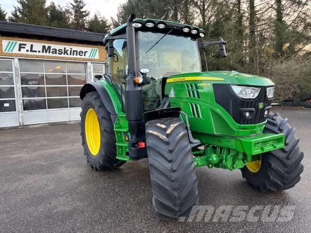 John Deere 6120 R Traktorok