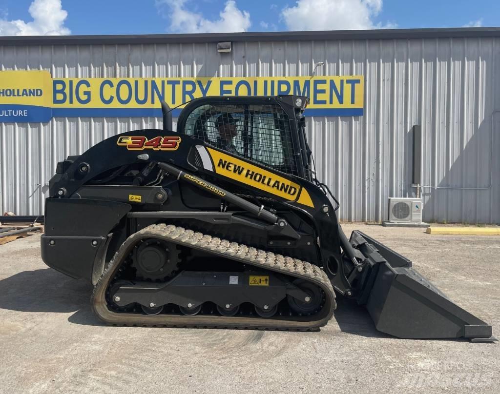 New Holland C345 Kompaktrakodók