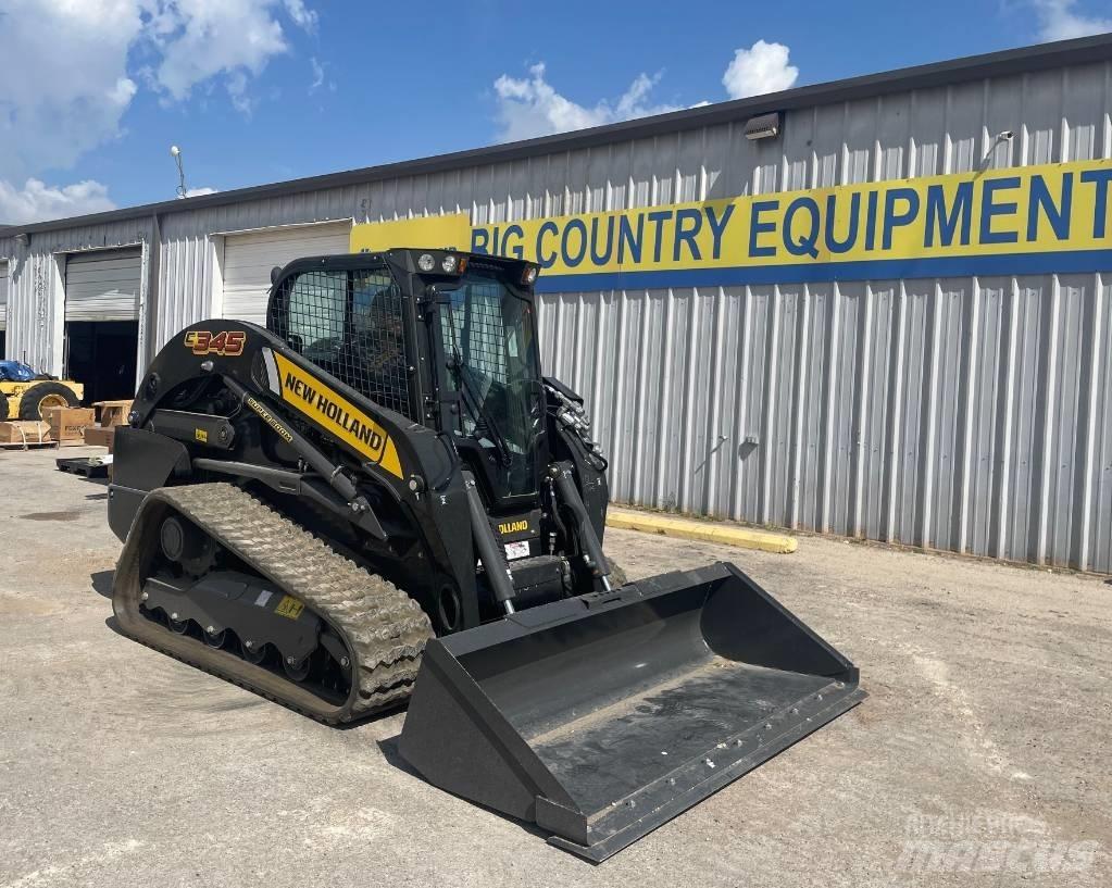 New Holland C345 Kompaktrakodók