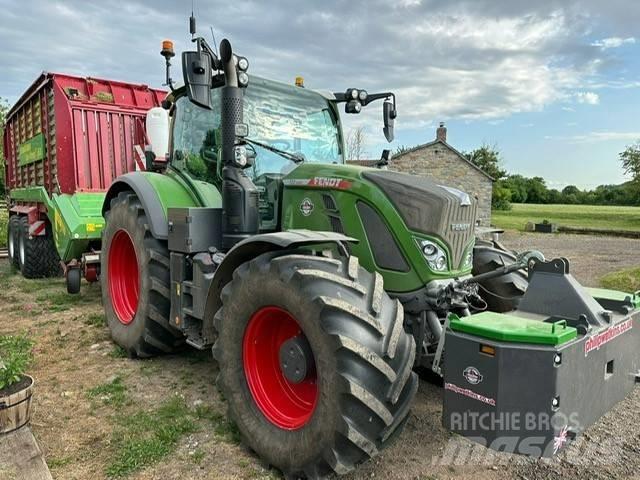 Fendt 722 Vario Traktorok