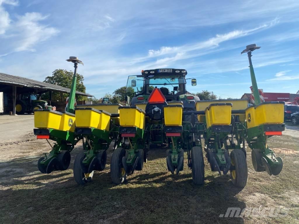 John Deere 1750 Szemenként vetőgépek