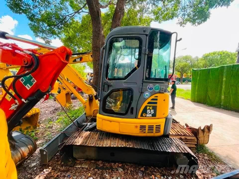 CAT 303C CR Mini kotrók < 7t