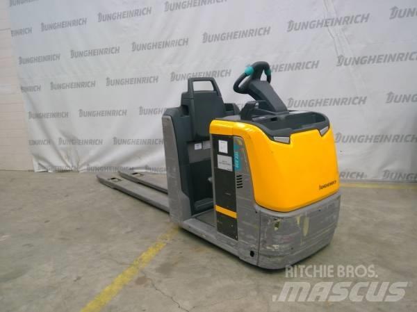 Jungheinrich ECE 225 Komissiózó alacsony emelésű targonca
