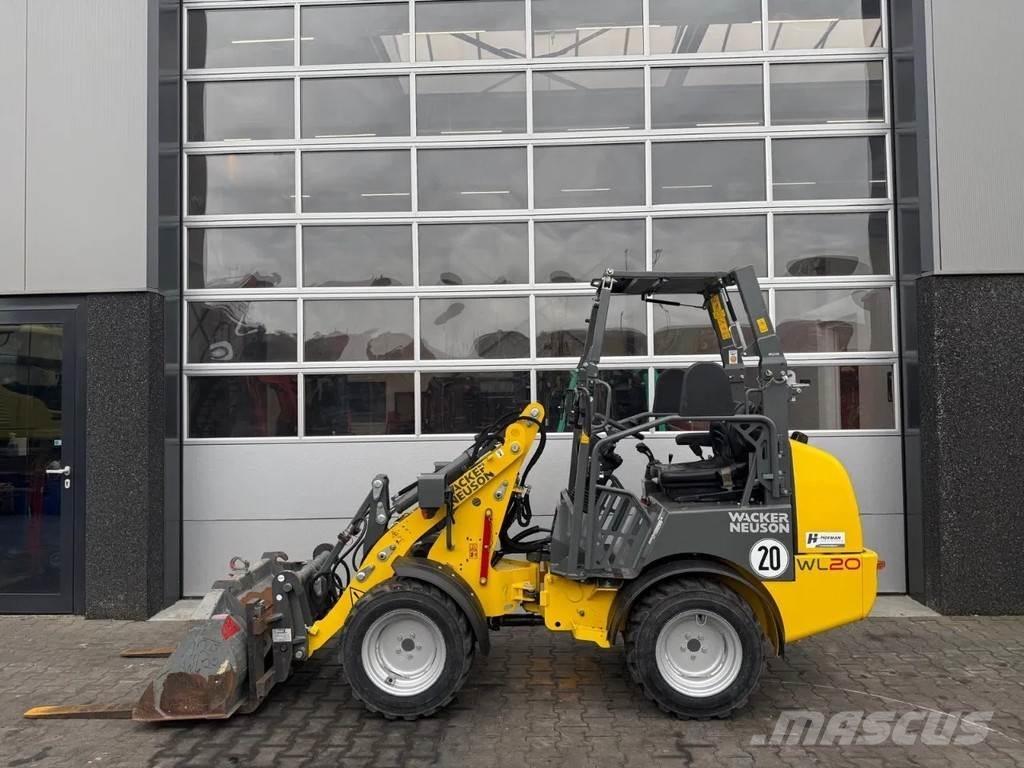 Wacker Neuson WL20 Gumikerekes homlokrakodók