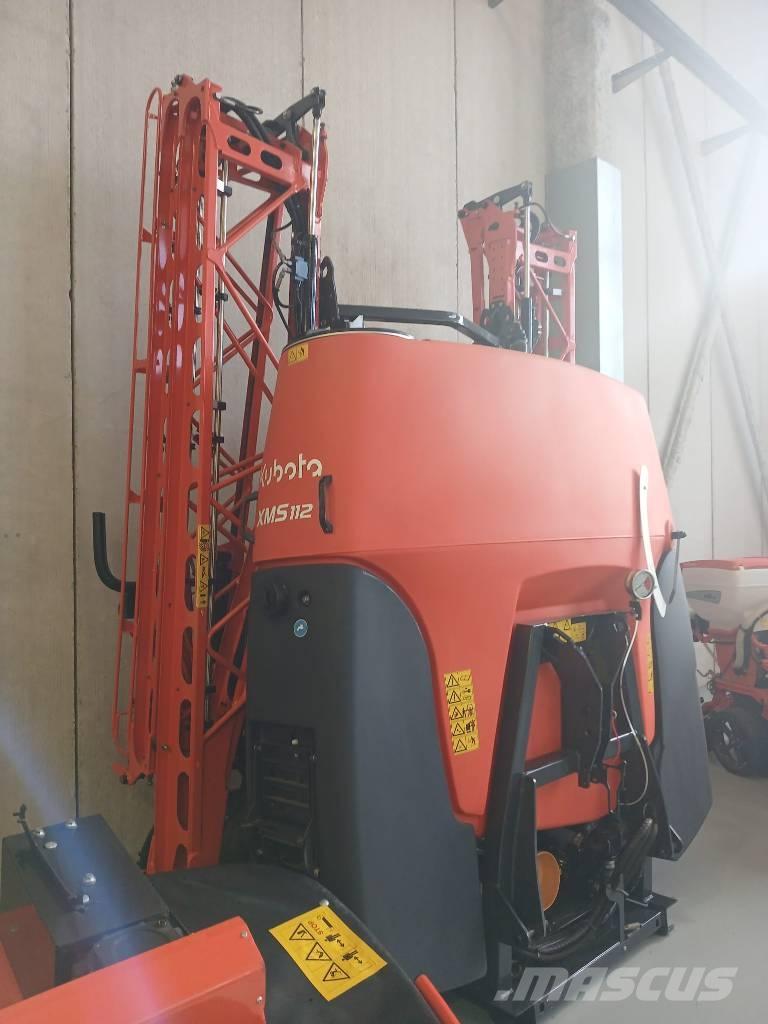 Kubota XMS112 Rögzített trágyaszórók