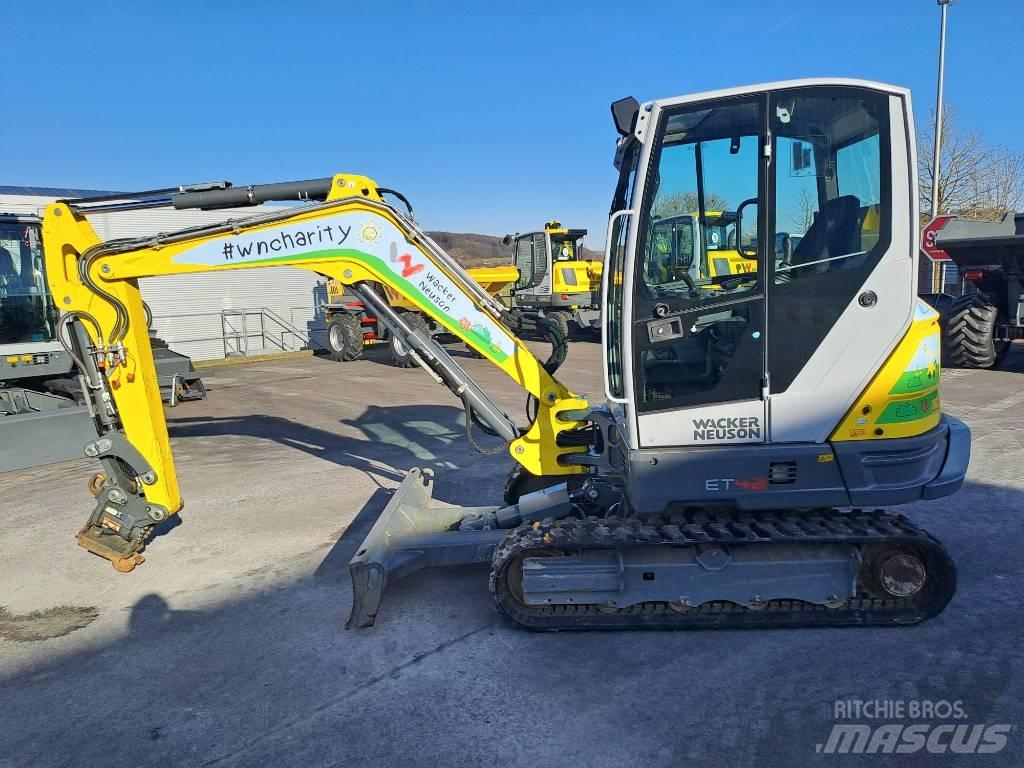 Wacker Neuson ET42 Lánctalpas kotrók