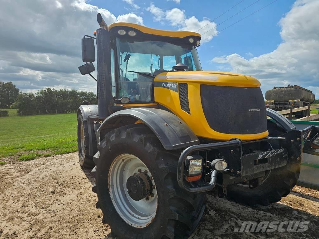 JCB Fastrac 3200 Traktorok