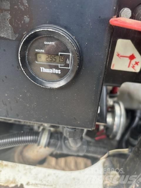 Thwaites MACH 477 Mezei dömperek