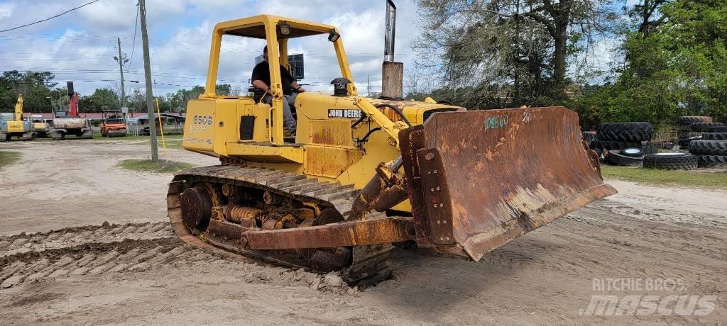 John Deere 850 B lánctalpas dózerek