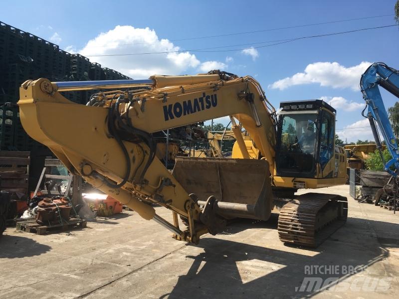 Komatsu PC240NLC-10 Lánctalpas kotrók