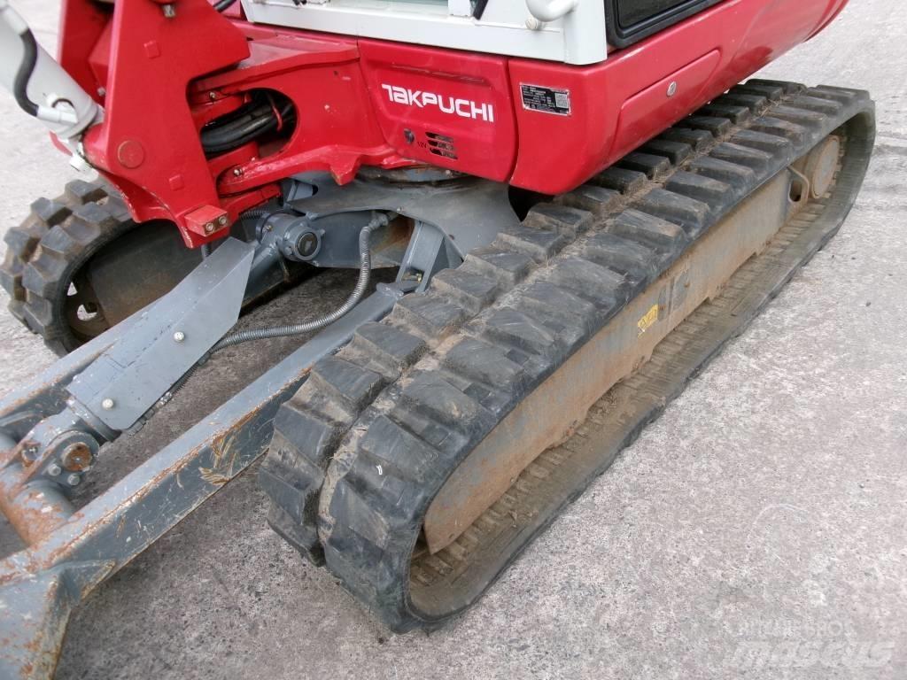 Takeuchi TB235-2 Mini kotrók < 7t
