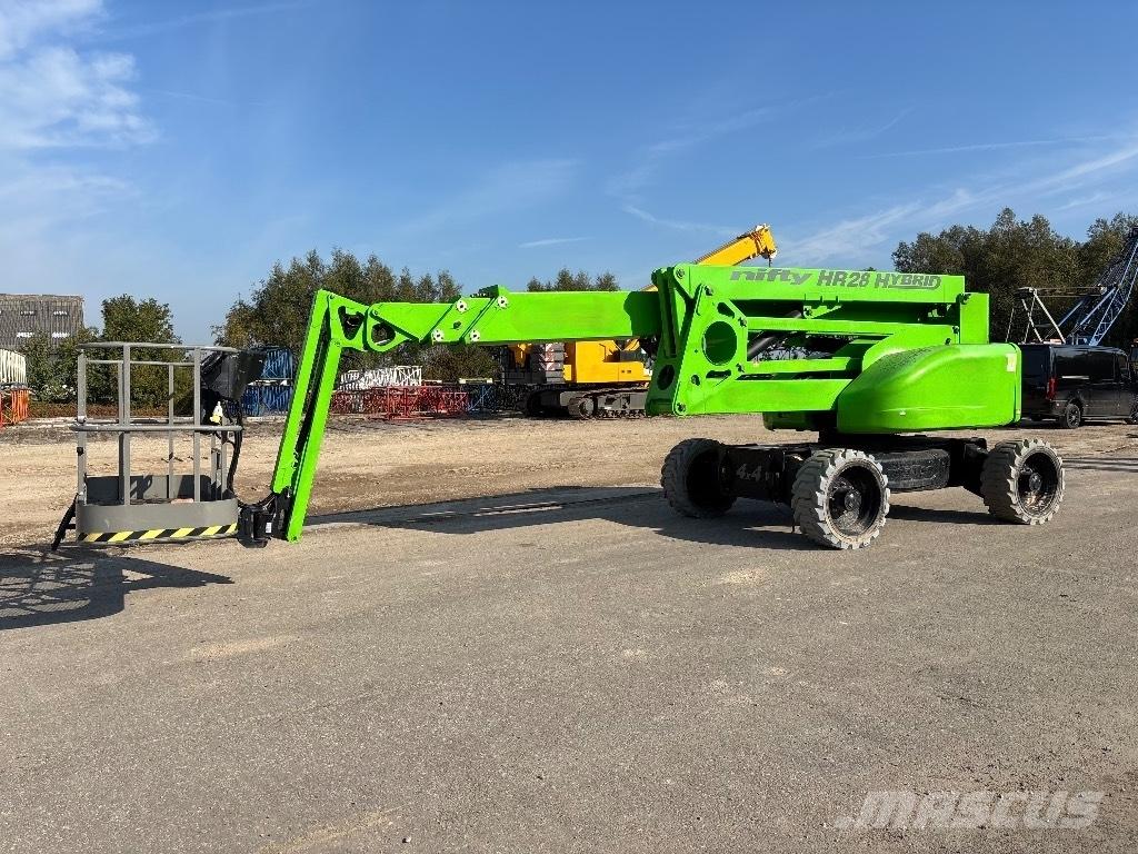 Niftylift HR 28 Karos emelők