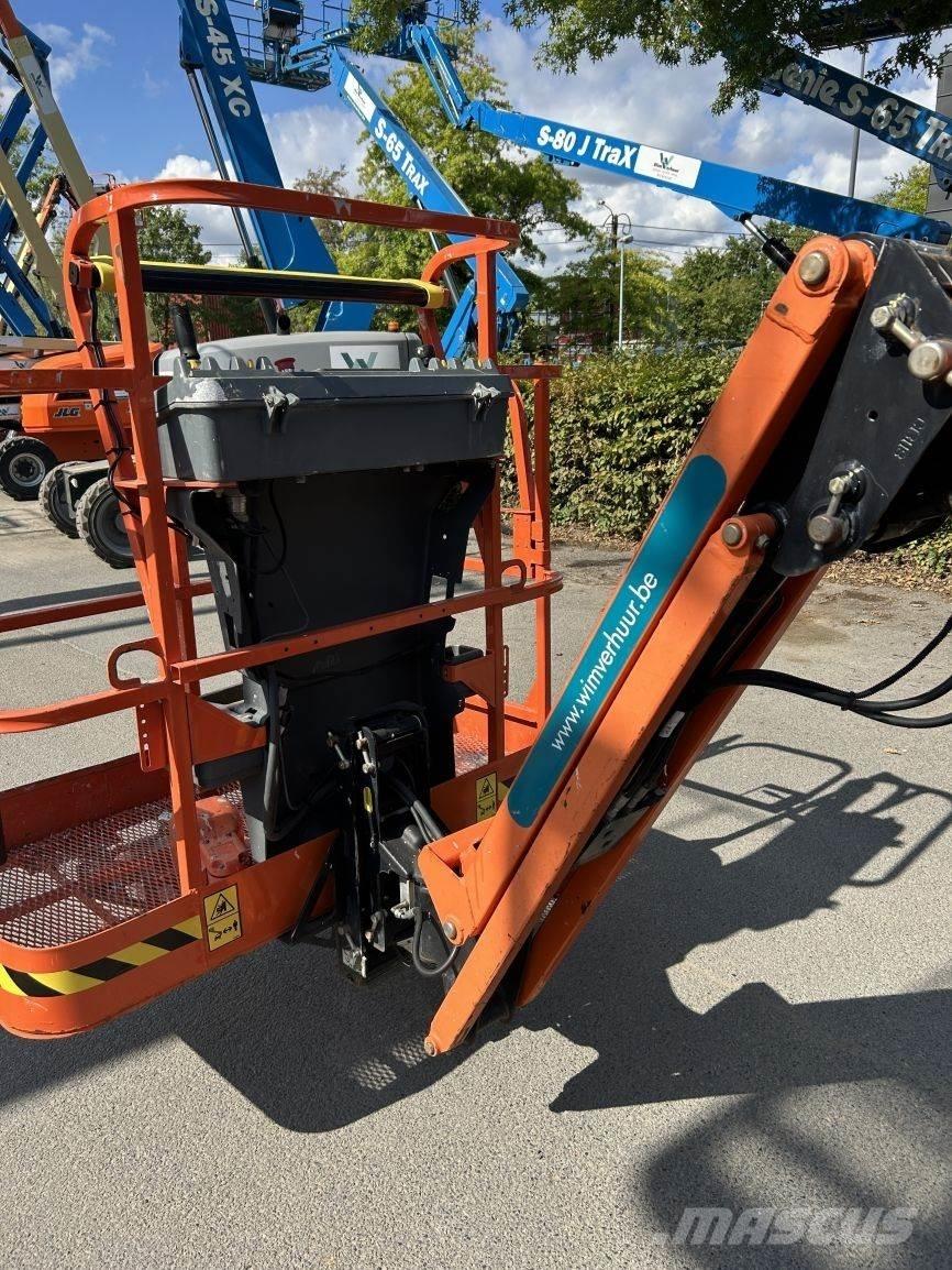 JLG 340AJ (4566) Karos emelők