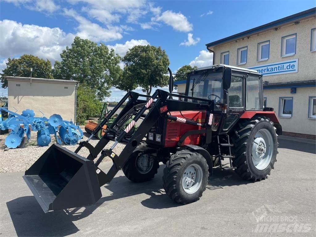 Belarus MTS 820 + FL Traktorok