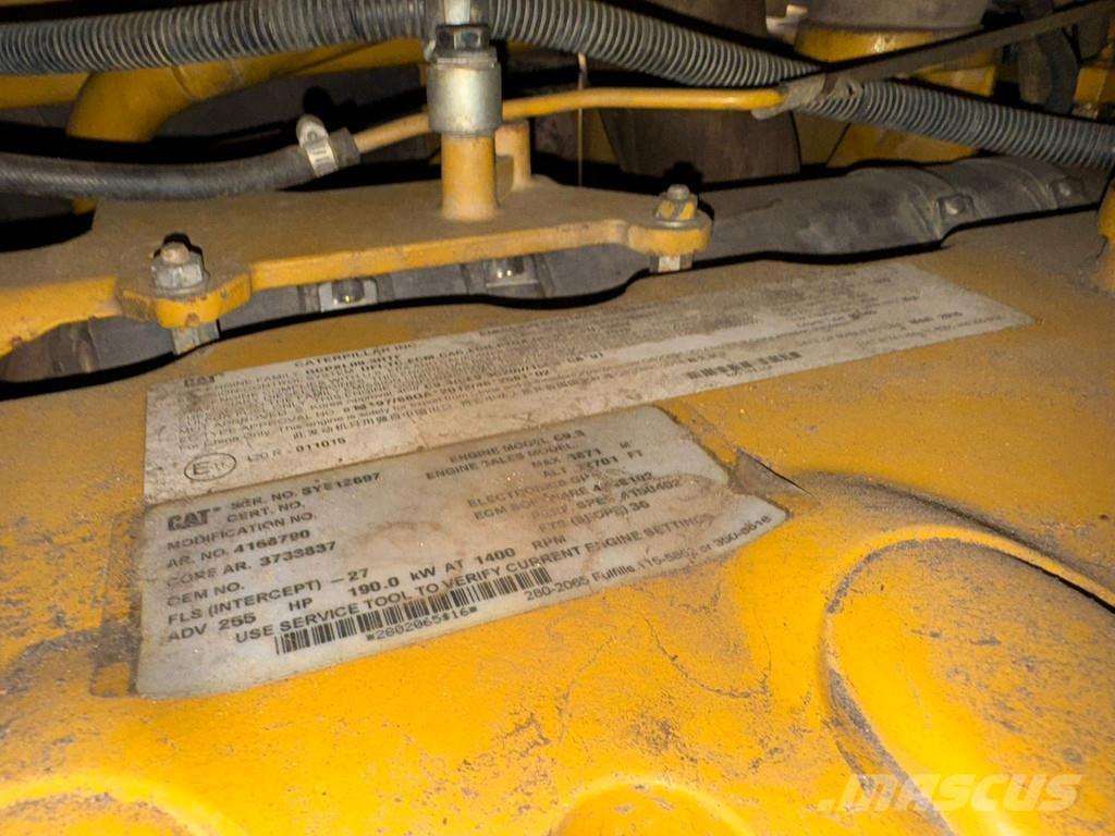 CAT D6T LGP lánctalpas dózerek