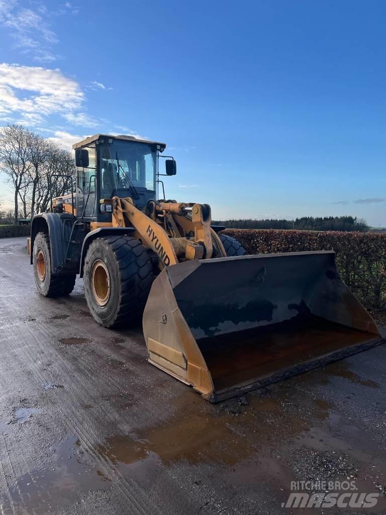 Hyundai HL 760-9 Gumikerekes homlokrakodók