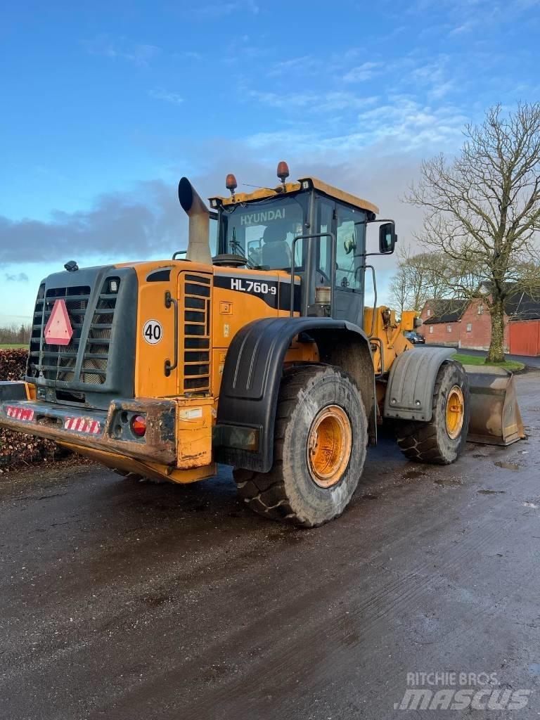 Hyundai HL 760-9 Gumikerekes homlokrakodók