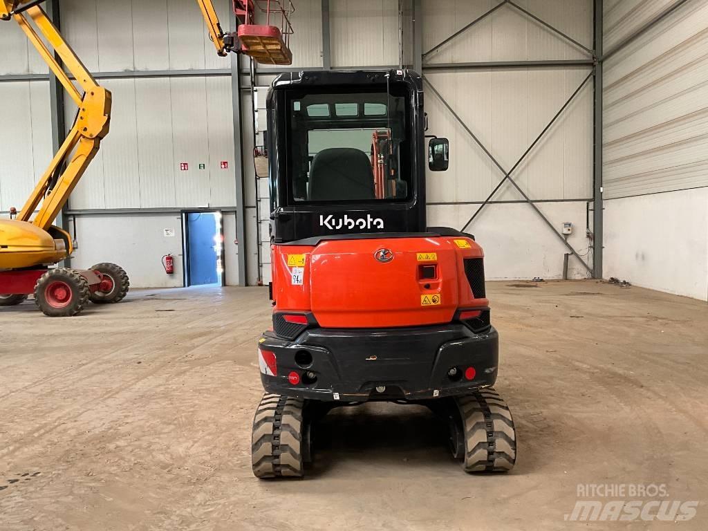 Kubota KX 037-4 Mini kotrók < 7t