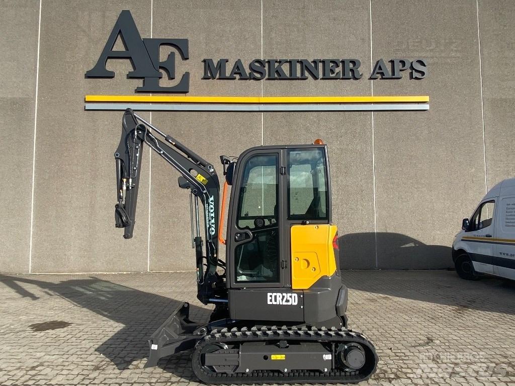 Volvo ECR 25 D Mini kotrók < 7t