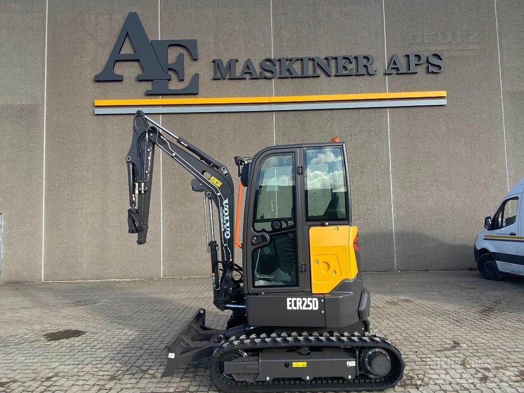 Volvo ECR 25 D Mini kotrók < 7t