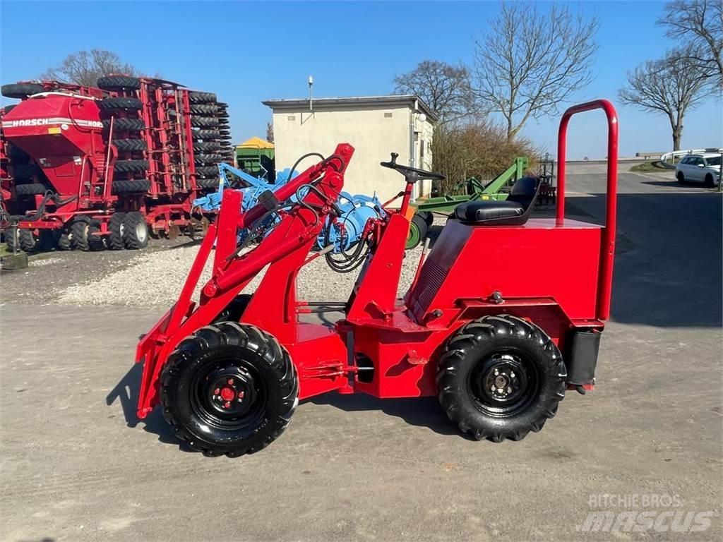 Weidemann 1302 Mini homlokrakodók