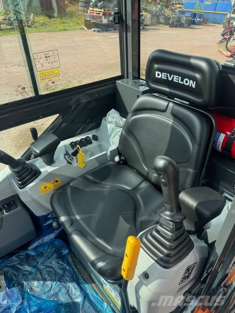 Develon DX 19-7 Mini kotrók < 7t