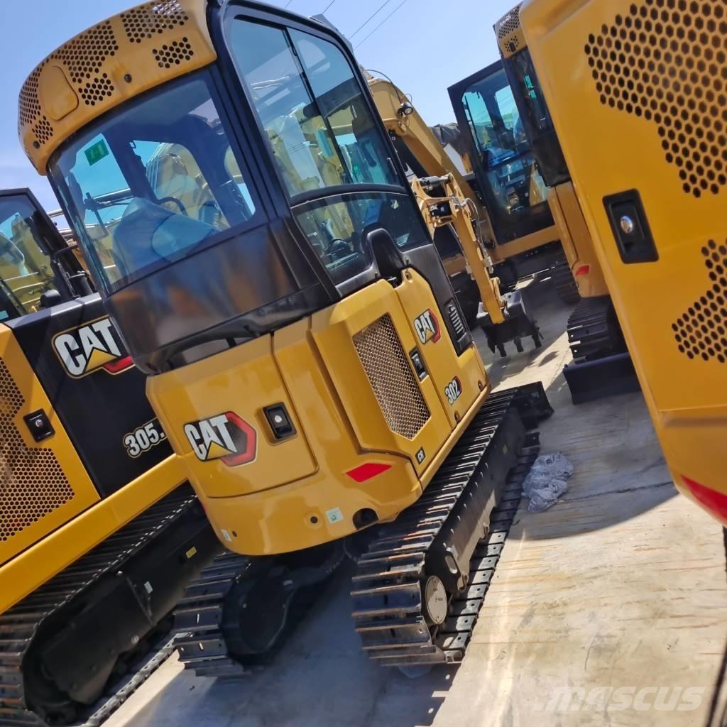 CAT 302CR Mini kotrók < 7t
