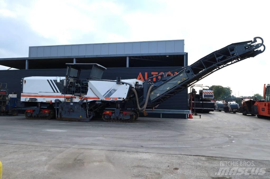 Wirtgen W250 Aszfalt marók