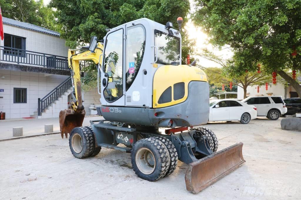 Wacker Neuson 6503 Gumikerekes kotrók