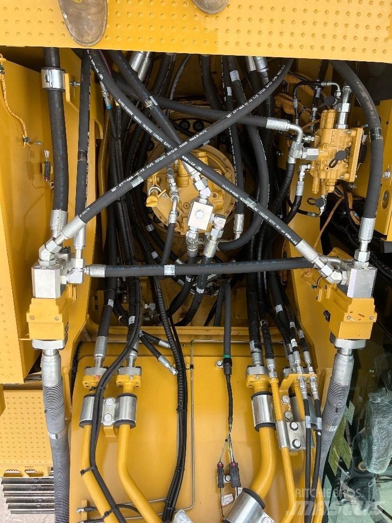 CAT 340 Lánctalpas kotrók