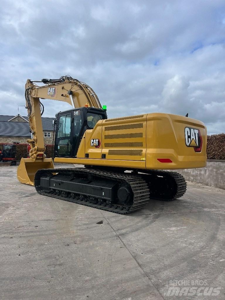 CAT 340 Lánctalpas kotrók