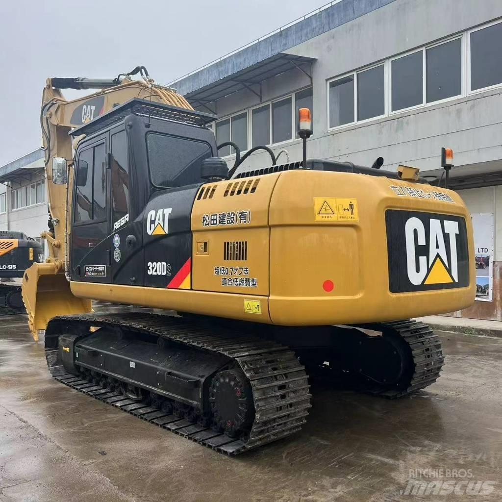 CAT 320D2 Közepes (midi) kotrók 7 t - 12 t