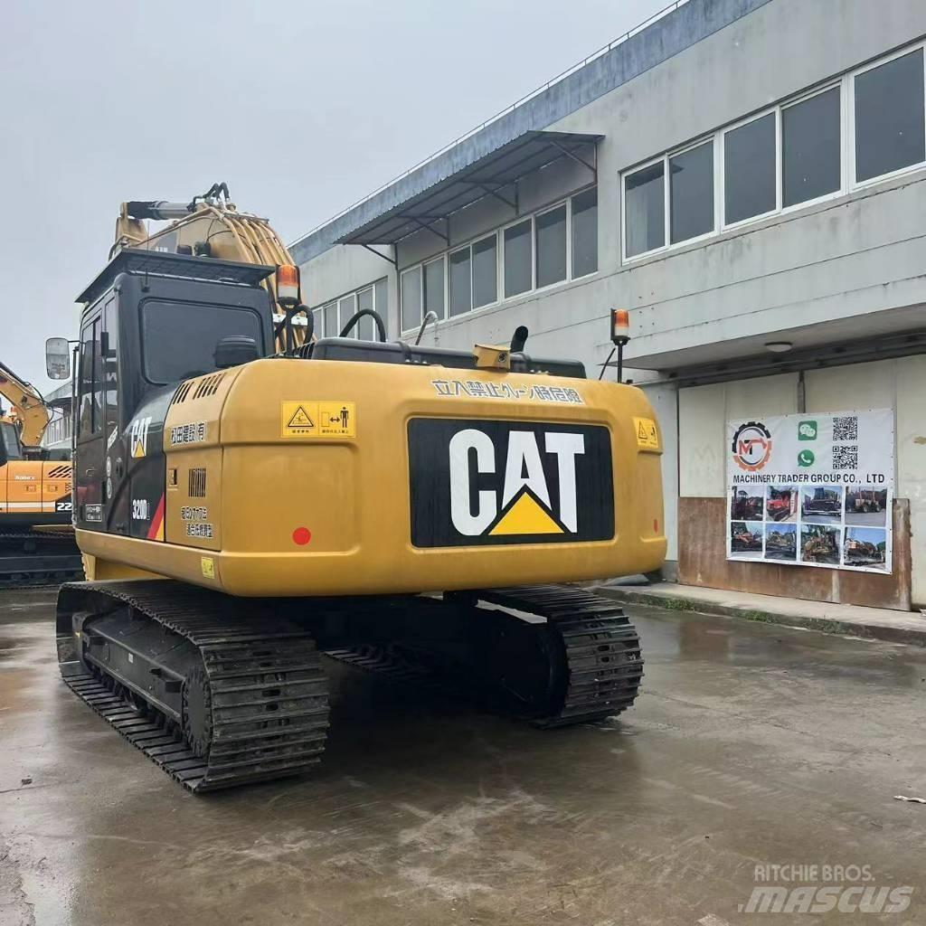 CAT 320D2 Közepes (midi) kotrók 7 t - 12 t