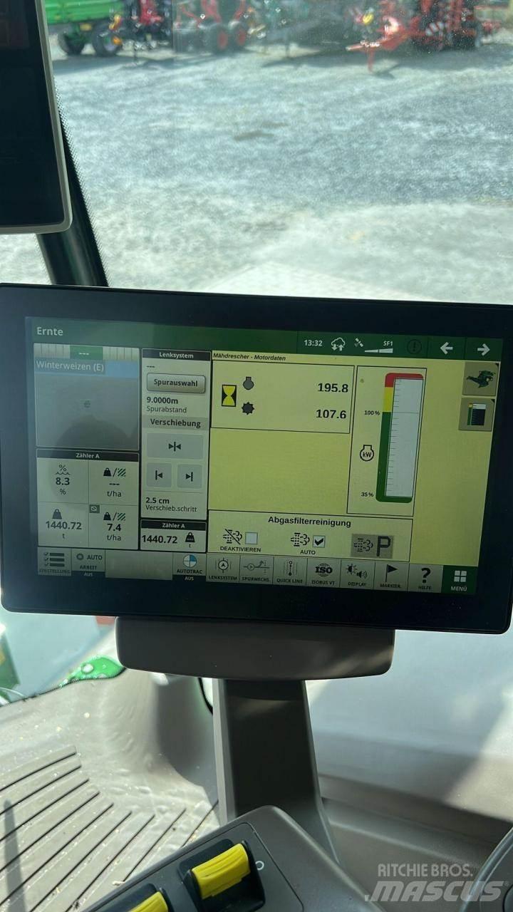 John Deere T670 Kombájnok