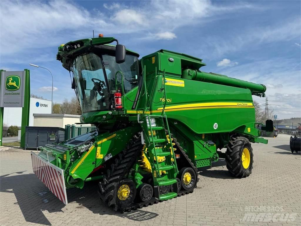 John Deere T670 Kombájnok