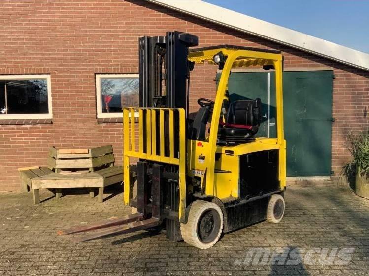 Hyster E 3.0XN Elektromos targoncák