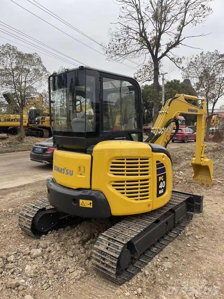 Komatsu PC 40 Mini kotrók < 7t