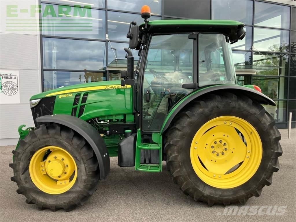 John Deere 5085M Traktorok
